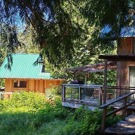 Ocean Views & Sunset Beach Cabin With Soaker Tub & Fire Pit Villa Powell River Eksteriør billede
